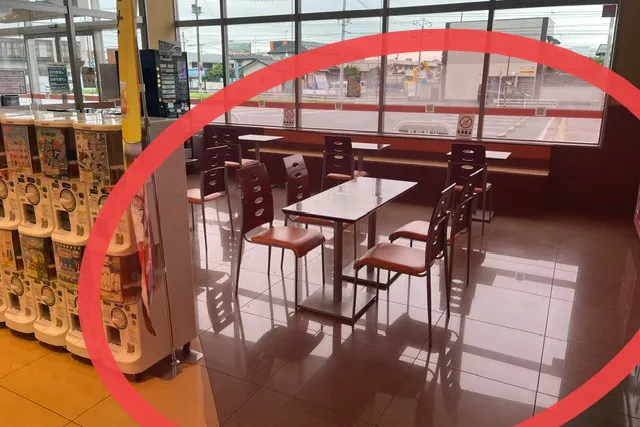 【ウジエスーパー中里店】販促プロモーションや物販に最適なイートインコーナーのレンタルスペース