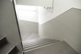 【代官山駅2分】アパレルの展示会場や音楽イベント、撮影等に最適な小上がりのあるイベントスペース