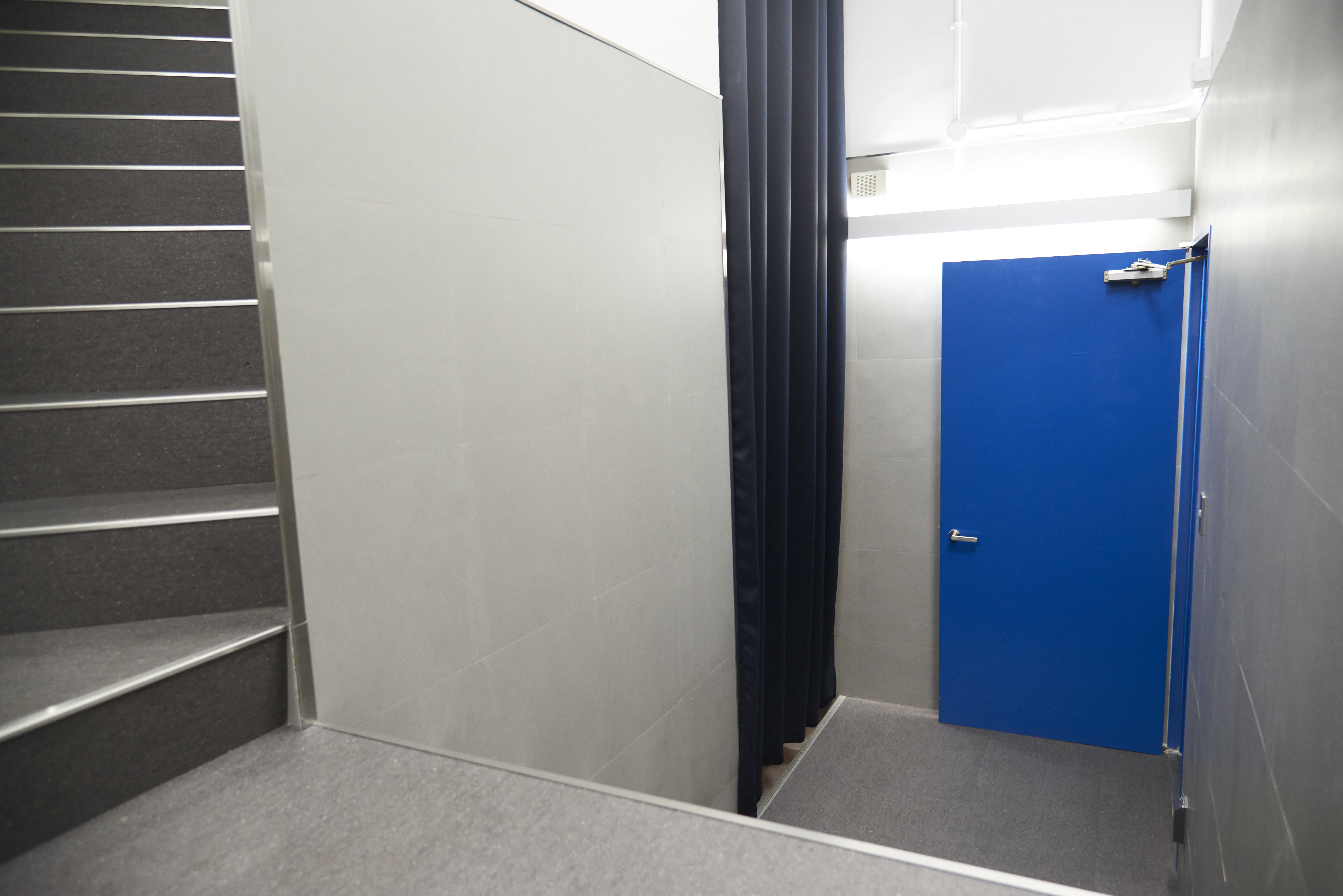 【代官山駅2分】アパレルの展示会場や音楽イベント、撮影等に最適な小上がりのあるイベントスペース