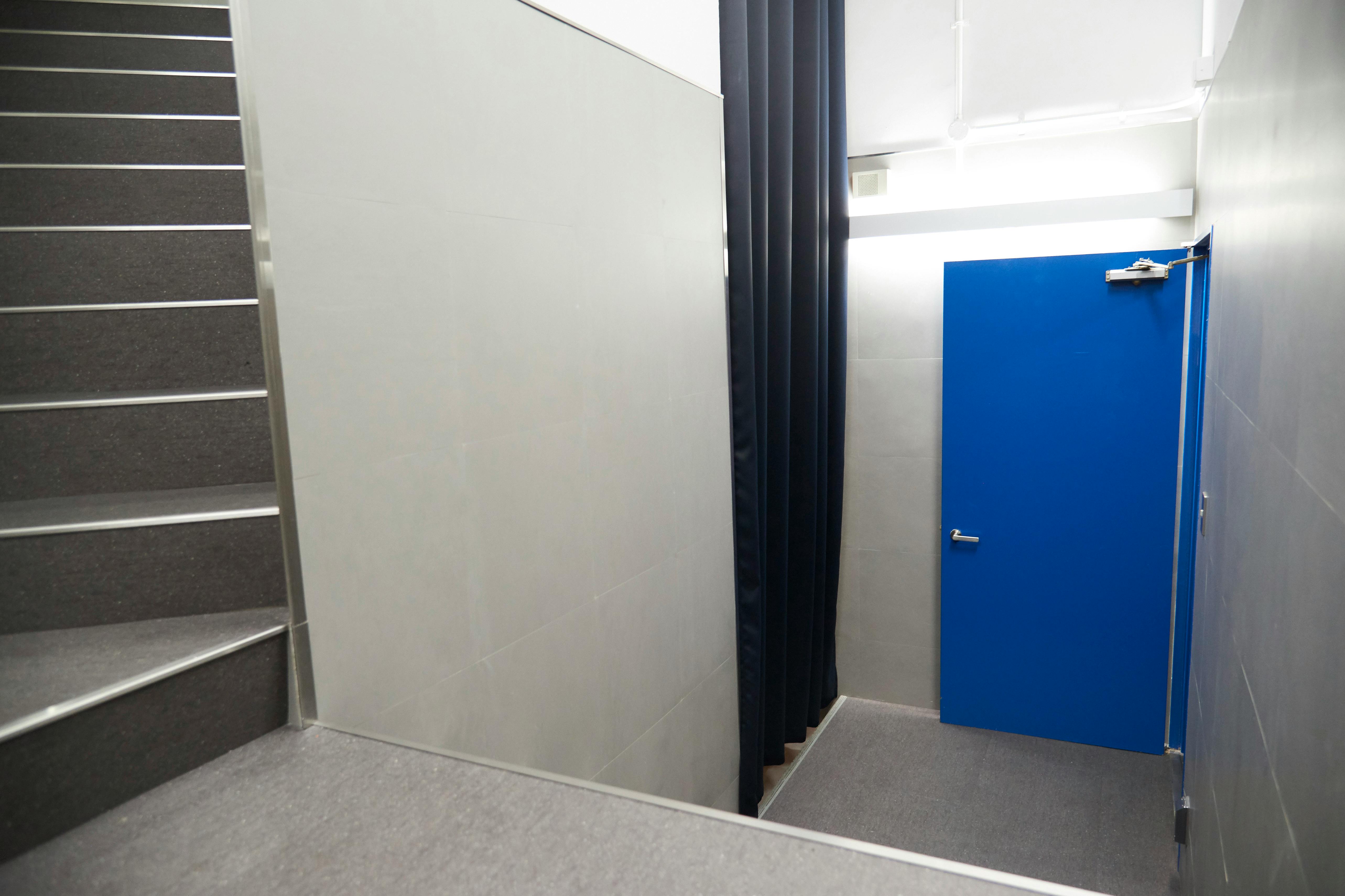 【代官山駅2分】アパレルの展示会場や音楽イベント、撮影等に最適な小上がりのあるイベントスペース