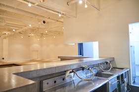 【代官山駅2分】アパレルの展示会場や音楽イベント、撮影等に最適な小上がりのあるイベントスペース