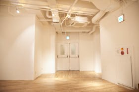 【代官山駅2分】アパレルの展示会場や音楽イベント、撮影等に最適な小上がりのあるイベントスペース