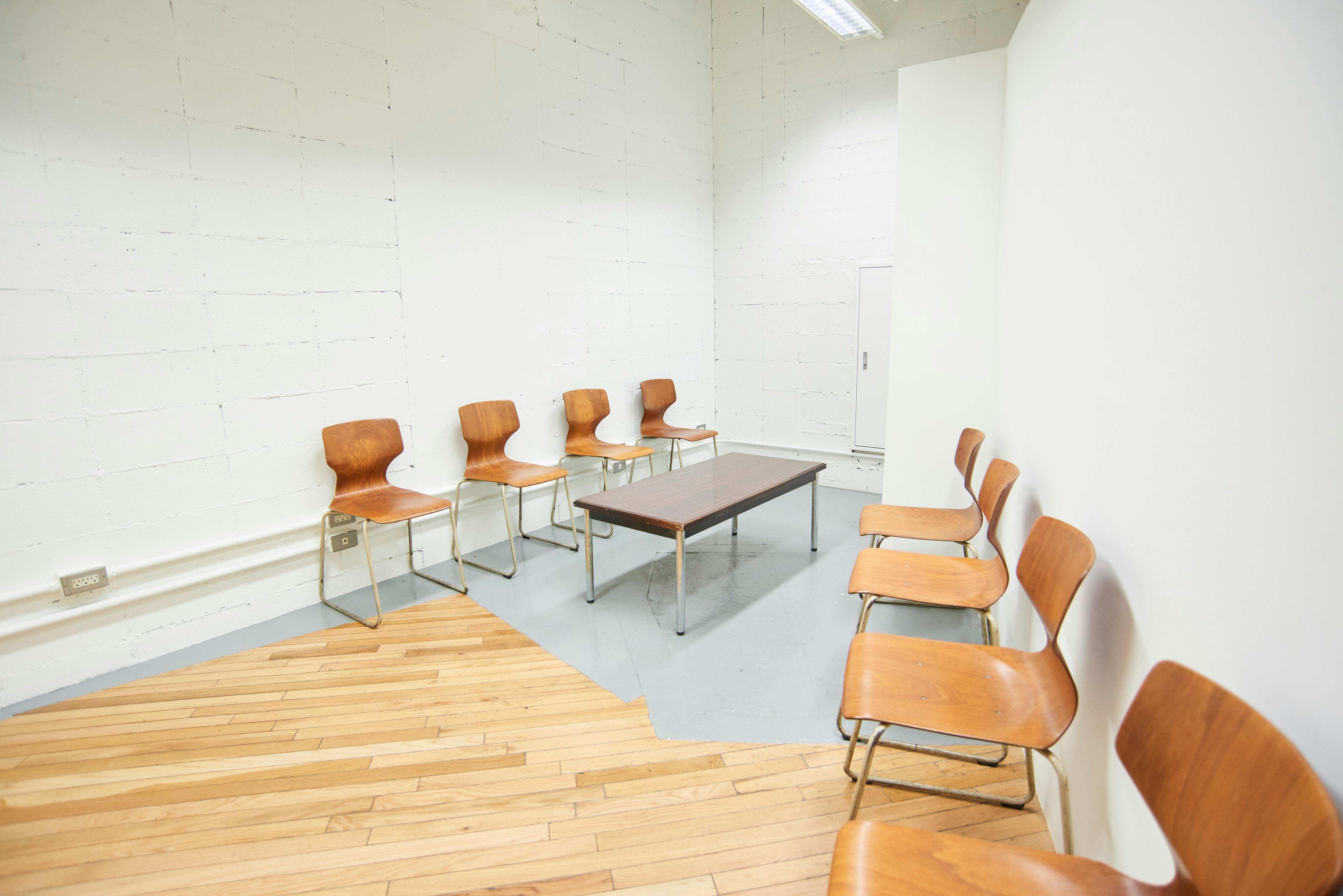 【代官山駅2分】アパレルの展示会場や音楽イベント、撮影等に最適な小上がりのあるイベントスペース