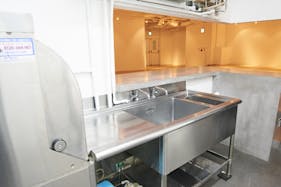 【代官山駅2分】アパレルの展示会場や音楽イベント、撮影等に最適な小上がりのあるイベントスペース