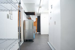 【代官山駅2分】アパレルの展示会場や音楽イベント、撮影等に最適な小上がりのあるイベントスペース