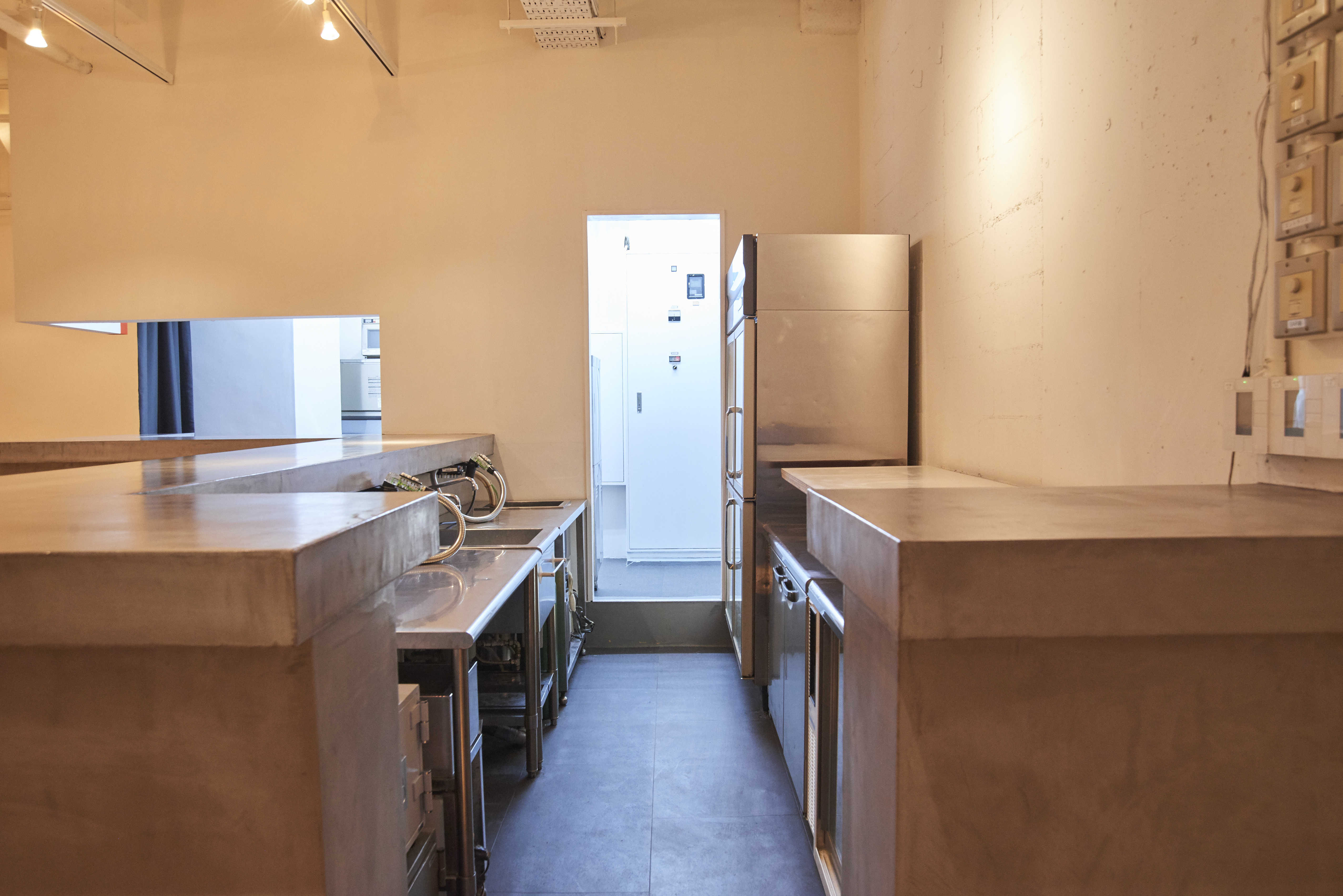 【代官山駅2分】アパレルの展示会場や音楽イベント、撮影等に最適な小上がりのあるイベントスペース