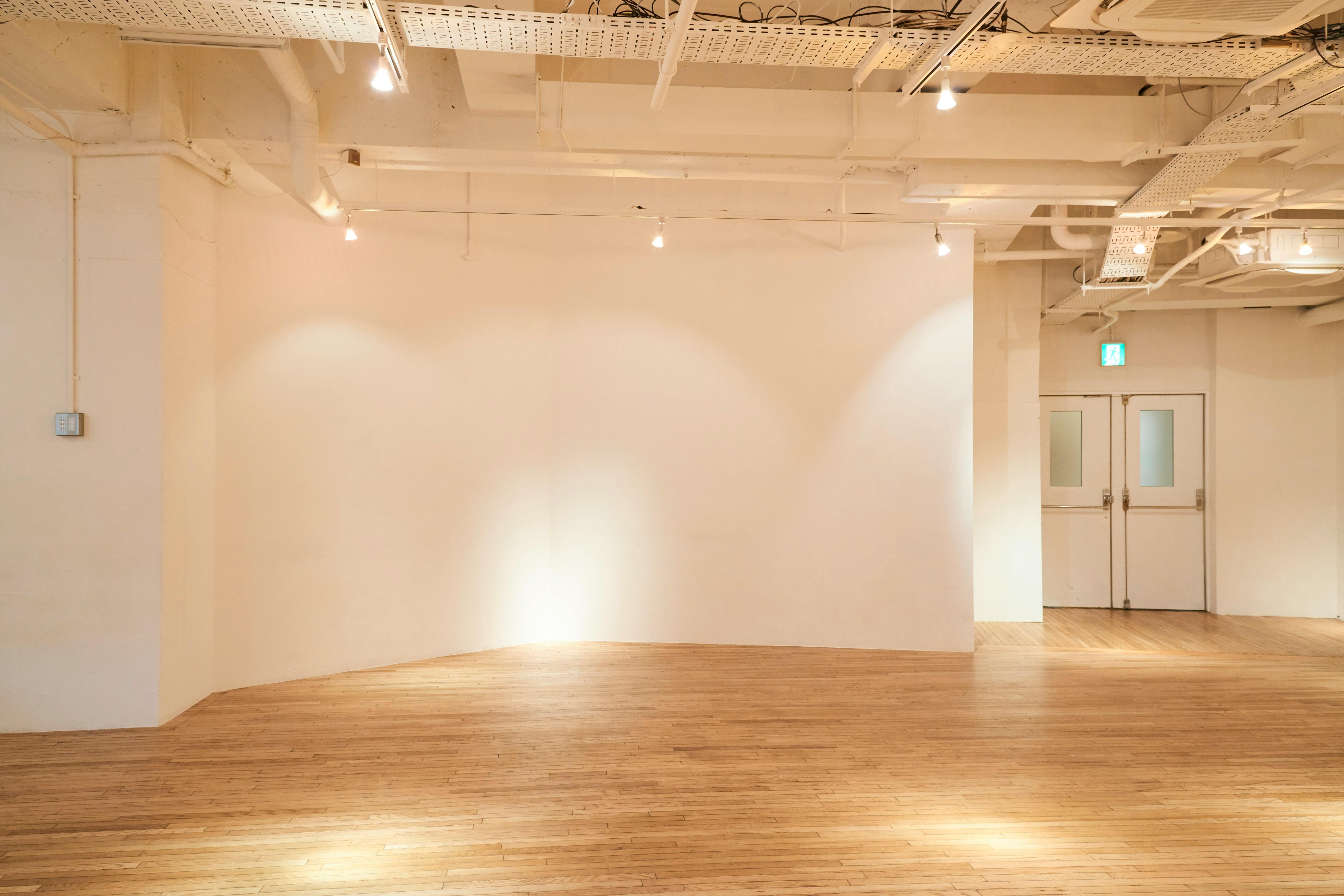 【代官山駅2分】アパレルの展示会場や音楽イベント、撮影等に最適な小上がりのあるイベントスペース