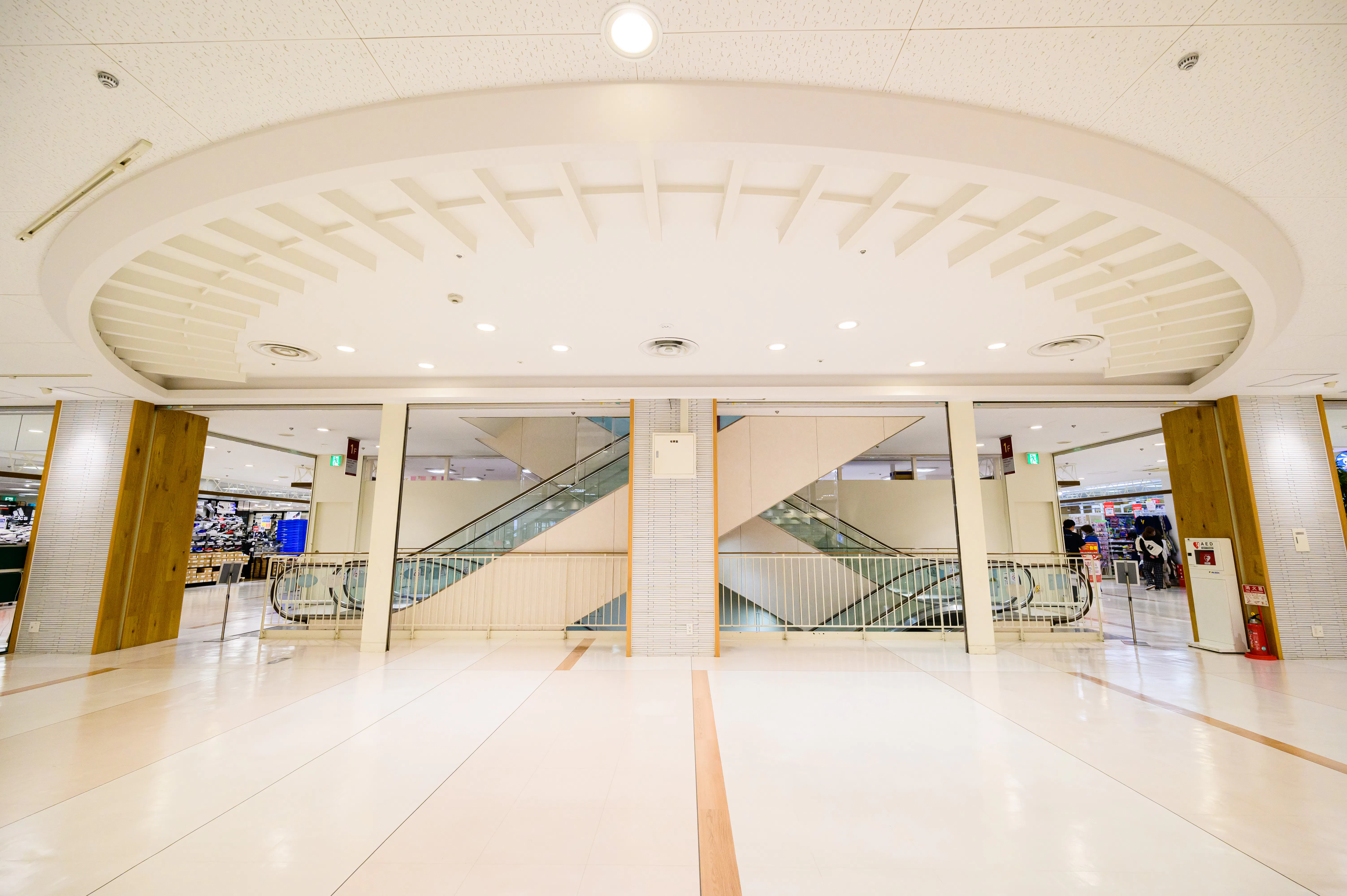 【かみしんプラザ】瑞光四丁目駅7分イベントやプロモーションに適した1階イベントスペース(全体貸し)