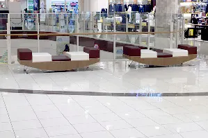 【イオンモール広島祇園】2階 メガネの田中前