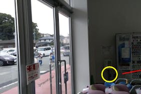 【ミスターマックス 飯塚花瀬店】家電側入口 プロモーションや物販用途に最適な総合ディスカウントストアの催事イベントスペース