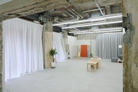 気鋭デザイナーによる創造的な 撮影スタジオ/ギャラリースペース (東京メトロ東西線 落合駅 徒歩4分、東中野駅 徒歩9分)