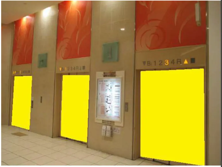 【イオンモール大和】モール内広告 エレベーター