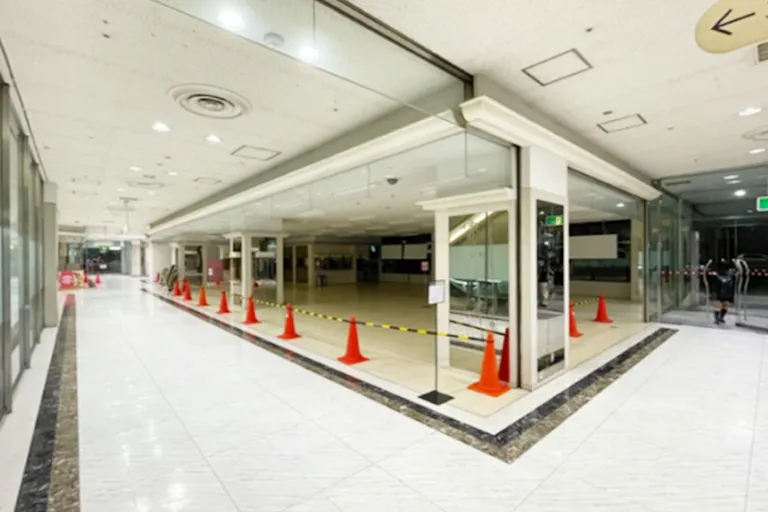 【MYMビル|1F 112区画(床・壁・天井・基本照明・空調有り)】展示販売会や物産展、大型プロモーションイベント等に最適な水戸駅直結型商業ビル1階の大型スペースの画像2