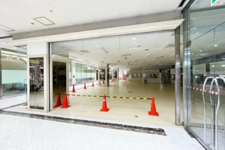 【MYMビル|1F 112区画(床・壁・天井・基本照明・空調有り)】展示販売会や物産展、大型プロモーションイベント等に最適な水戸駅直結型商業ビル1階の大型スペースの画像3