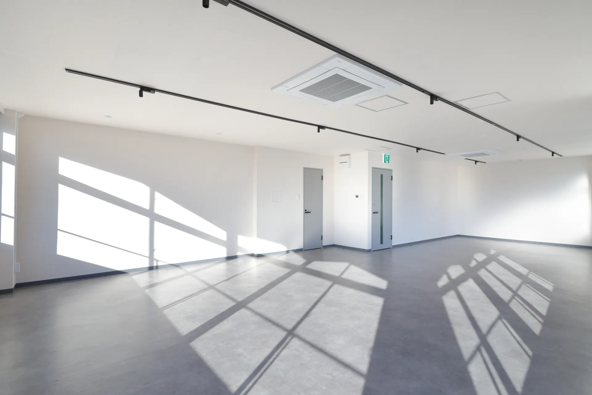 【蓮沼駅2分】映画・ドラマ・CMの撮影に最適な4階建てビルの屋上と4階スペース