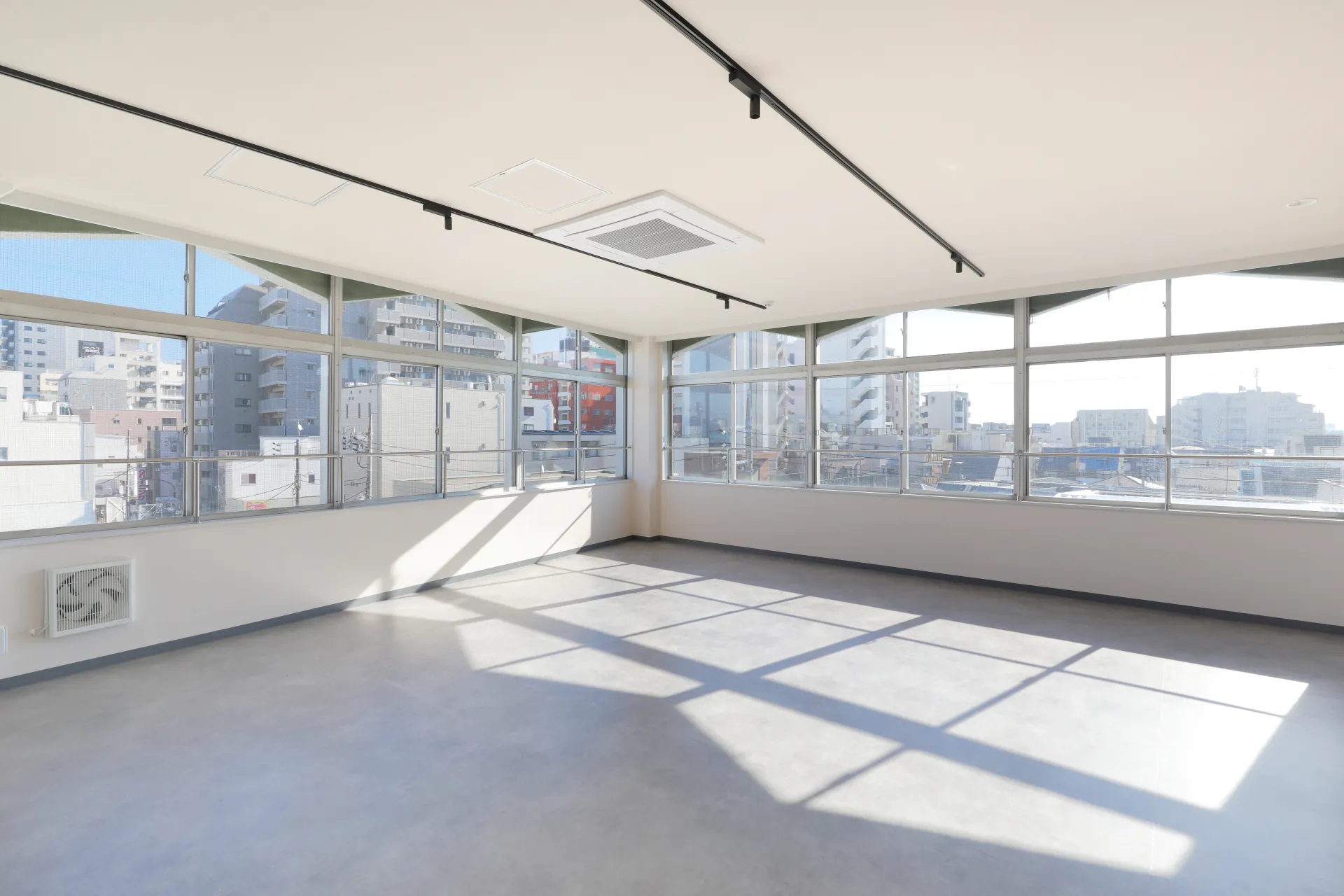 【蓮沼駅2分】映画・ドラマ・CMの撮影に最適な4階建てビルの屋上と4階スペース