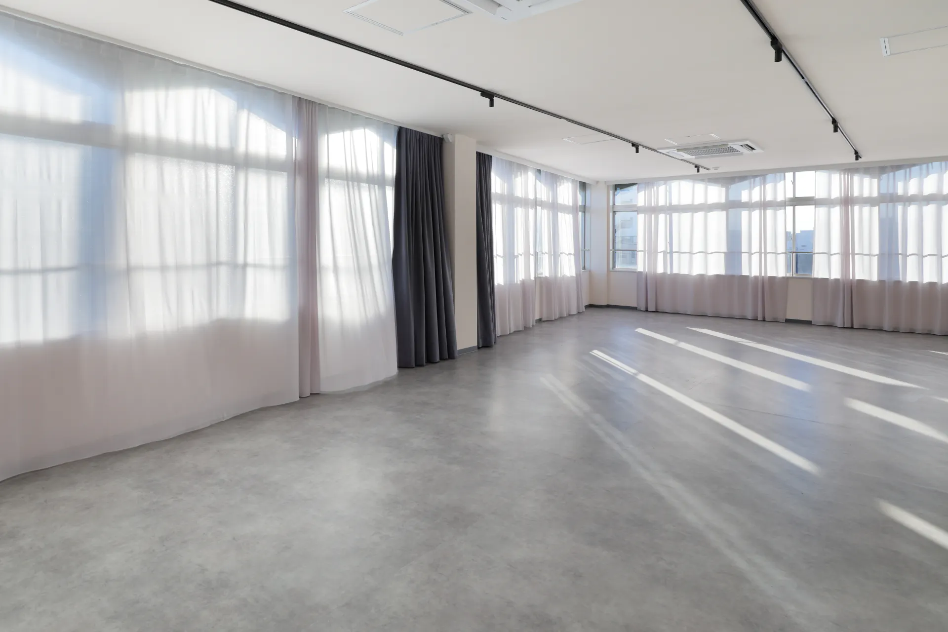 【蓮沼駅2分】映画・ドラマ・CMの撮影に最適な4階建てビルの屋上と4階スペース