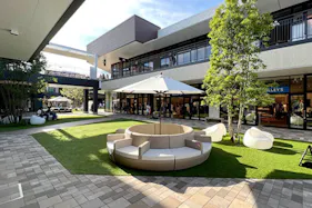 【THE OUTLETS SHONAN HIRATSUKA】GATE COURT