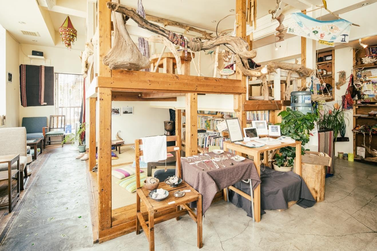 【下北沢駅4分】展示会に適した自然を感じるオーガニックなカフェスペース