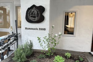 【吉祥寺駅3分】アパレルの展示会やポップアップストアに利用できるハンモック付きイベントスペース