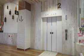 【イオンモール木更津】エレベーター扉