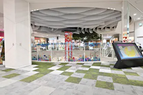 【イオンモール長久手】中央東(タイムステーションNEO前)