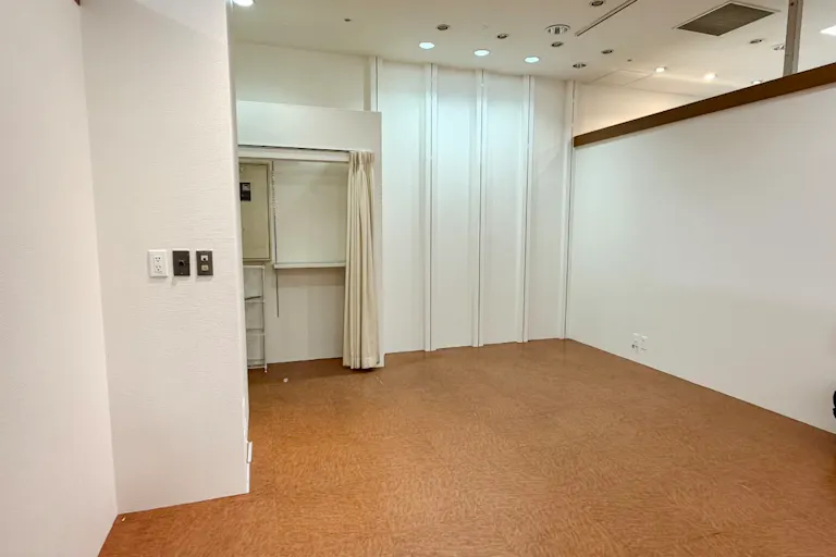 【サンポップマチヤ/町屋駅直結】スペース6(内装)