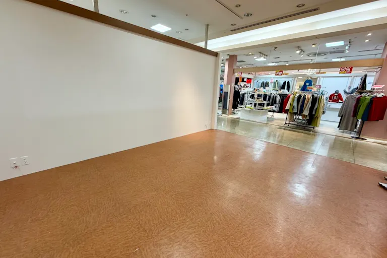 【サンポップマチヤ/町屋駅直結】スペース7(内装)