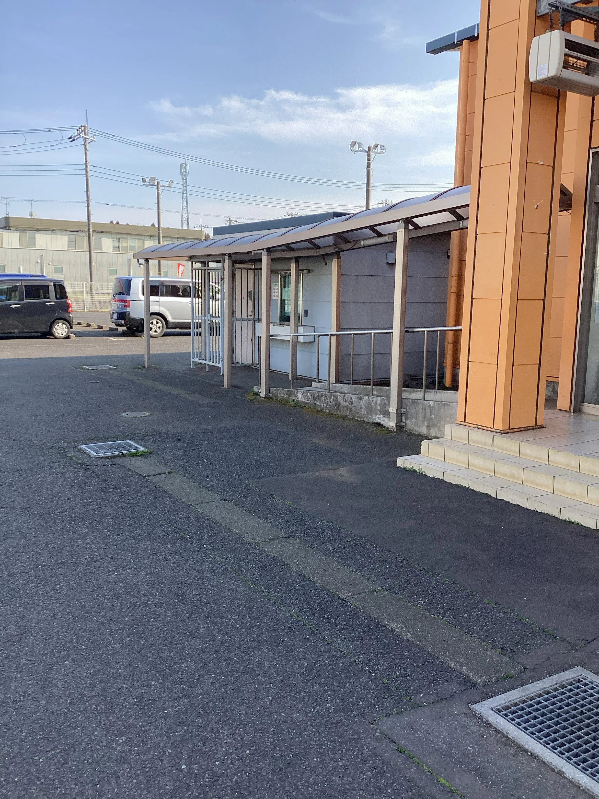 【夢屋富里店】キッチンカーやプロモーション等に最適なアミューズメント施設のイベントスペース