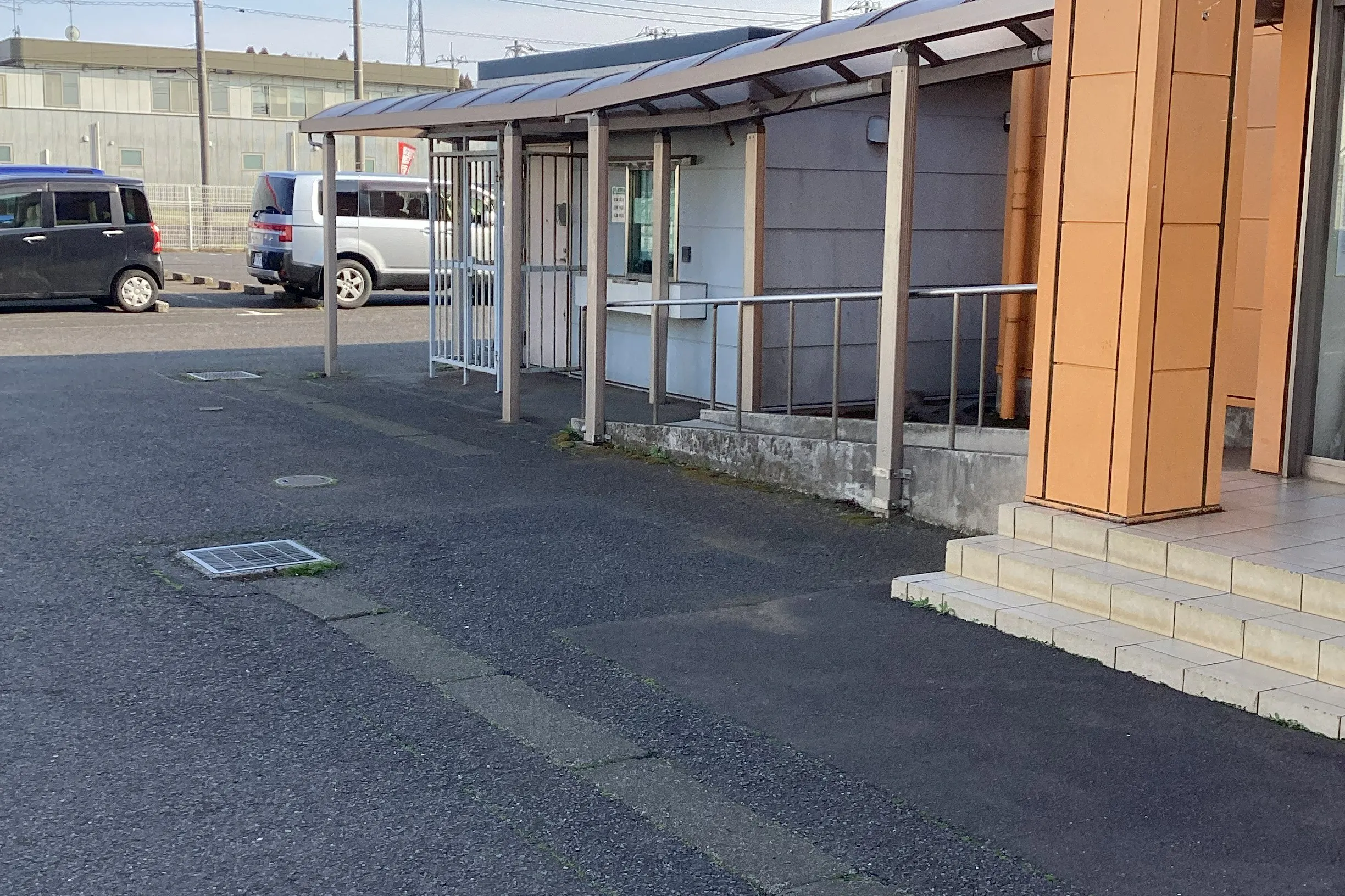 【夢屋富里店】キッチンカーやプロモーション等に最適なアミューズメント施設のイベントスペース
