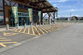 【ダイナム長野佐久店】キッチンカーや各種プロモーションイベントでの出店に最適なアミューズメント施設のイベントスペース