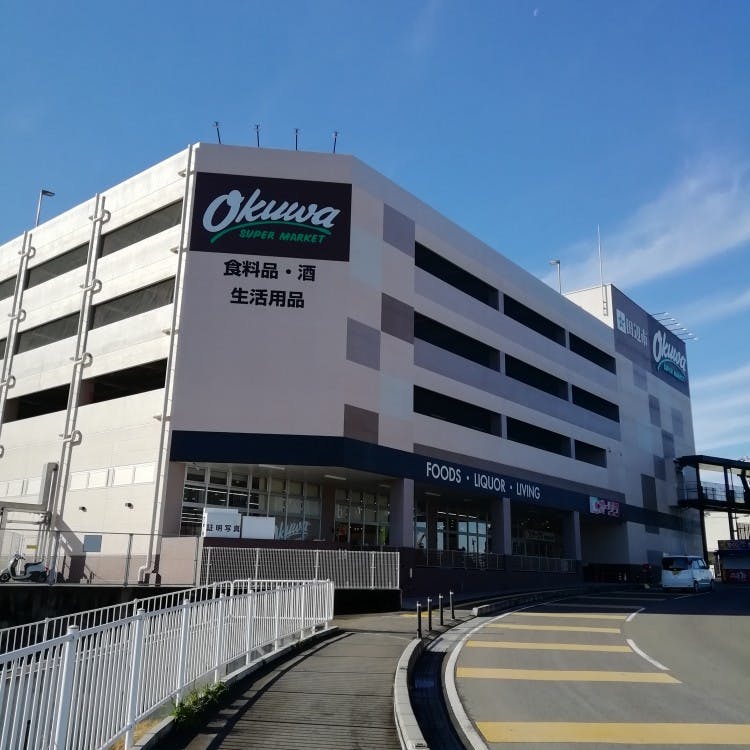 【オークワ田辺東山】プロモーションに利用可能なエレベーター付近のスペース