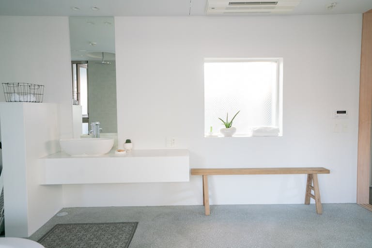 【自由が丘駅12分】撮影や展示会に適したバスタブが特徴な家具や小物が豊富なスタジオの画像17