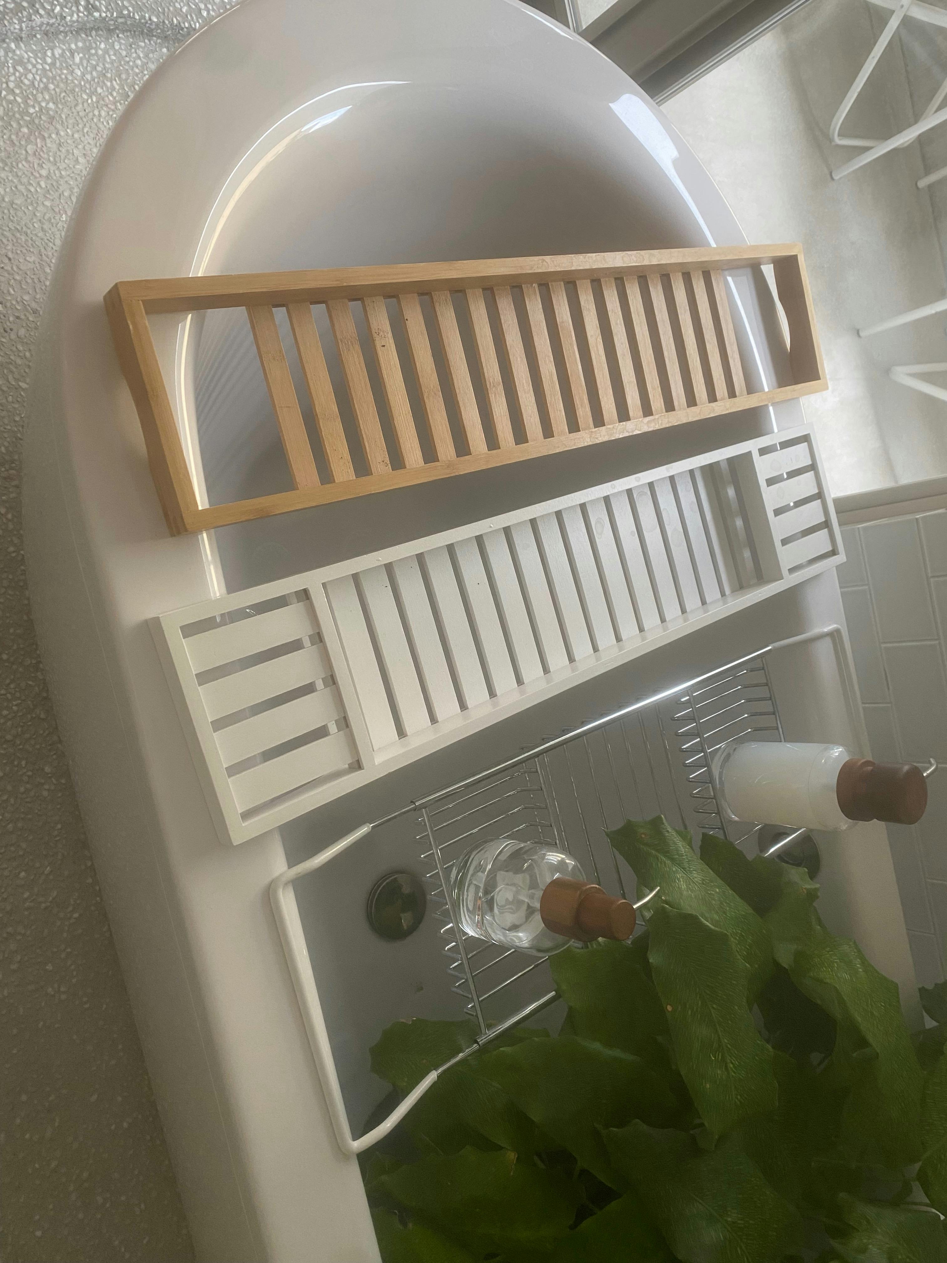 【自由が丘駅12分】撮影や展示会に適したバスタブが特徴な家具や小物が豊富なスタジオ