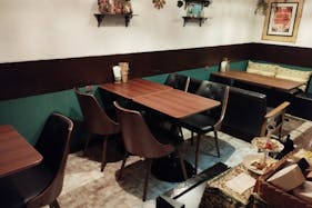 【高円寺駅2分】曜日固定のシェアキッチンや展示会、ワークショップに適した駅近路面のキッチン設備を有したレンタルスペース