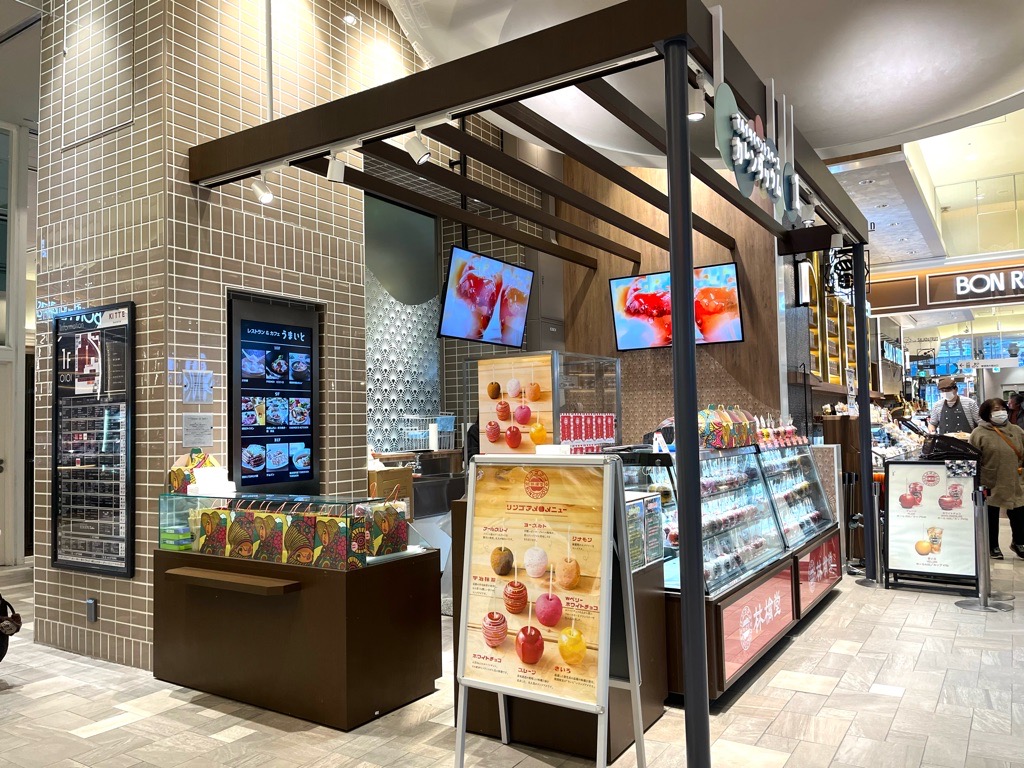 【博多マルイ】1階 カレンダリウムF04【食物販・調理行為可能】エスカレーター横、簡易調理ができ什器も完備