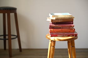 【駒場東大前駅10分】アパレル撮影等に最適なモルタルとウッドのバリエーションが撮れる自然光スタジオ