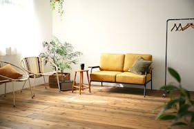 【駒場東大前駅10分】アパレル撮影等に最適なモルタルとウッドのバリエーションが撮れる自然光スタジオ