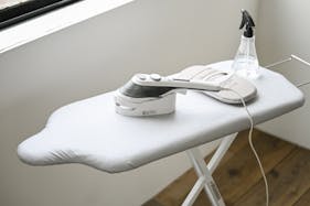 【駒場東大前駅10分】アパレル撮影等に最適なモルタルとウッドのバリエーションが撮れる自然光スタジオ