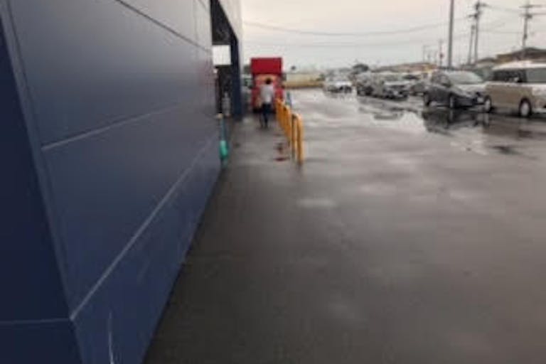 【スーパーセンタートライアル板倉店】キッチンカー(調理営業)出店限定/屋外スペース ※ケバブは利用不可の画像3