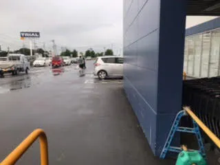 【スーパーセンタートライアル板倉店】キッチンカー（調理営業）出店限定/屋外スペース ※ケバブは利用不可