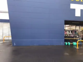 【スーパーセンタートライアル板倉店】キッチンカー（調理営業）出店限定/屋外スペース ※ケバブは利用不可