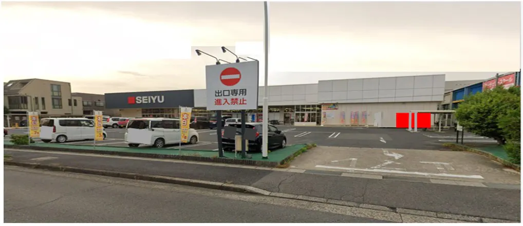 【西友　勝川店】1階 駐車場　キッチンカー・コーヒーテイクアウトや、クレープ・たいやき・焼きそば・お好み焼き・焼き鳥 など販売におすすめな屋外催事イベントスペースの画像