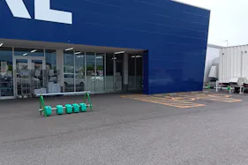 【スーパーセンタートライアル別保店】キッチンカー出店限定/屋外スペース