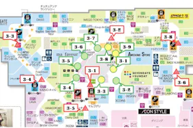 【イオンモール岡山】モール内広告 柱巻きポスター・三⾓什器ポスター