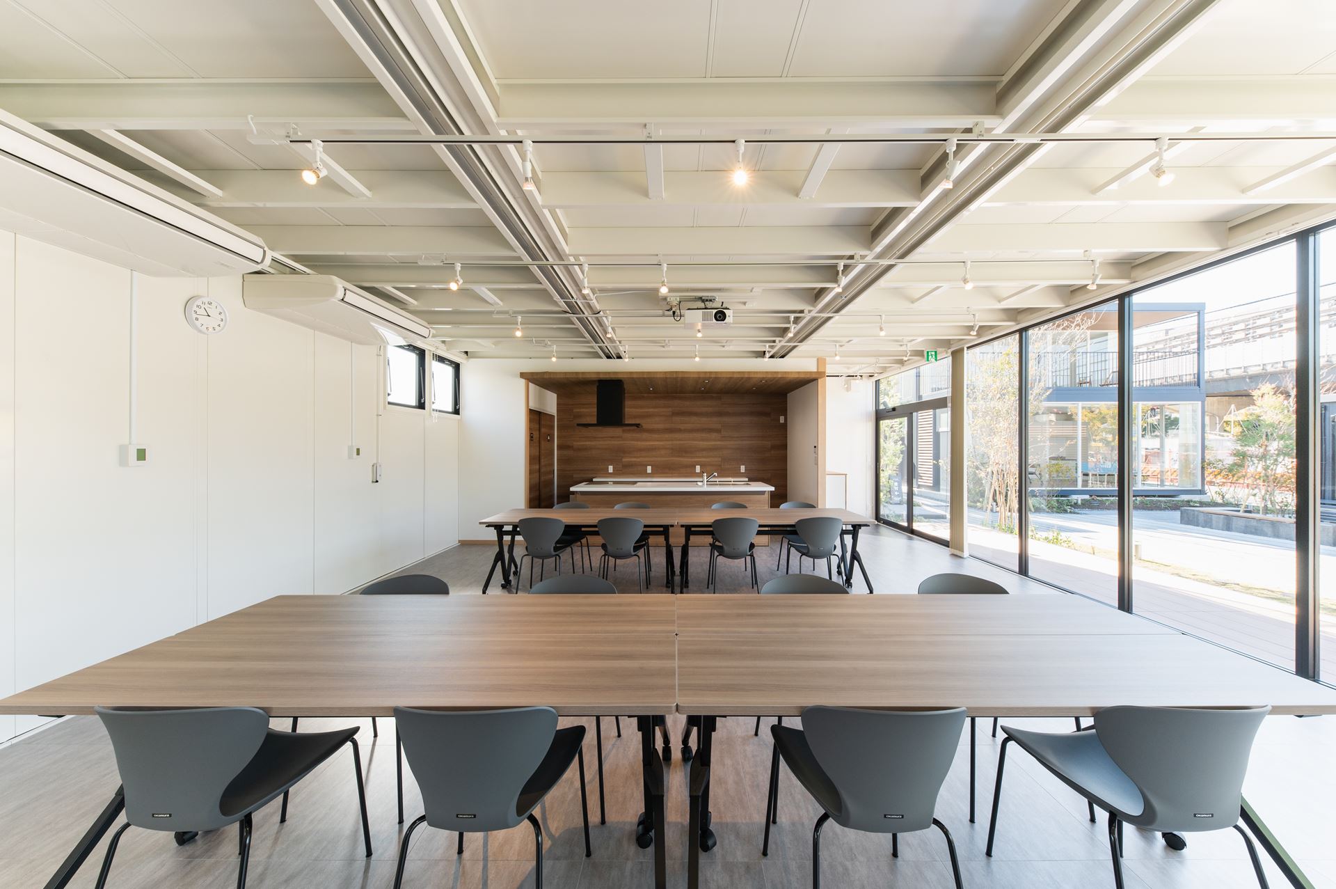 【大阪府東大阪市】自主企画マルシェやワークショップに最適なお手頃価格のレンタルスペース「Community」／敷地全体の貸切イベント開催も可能！