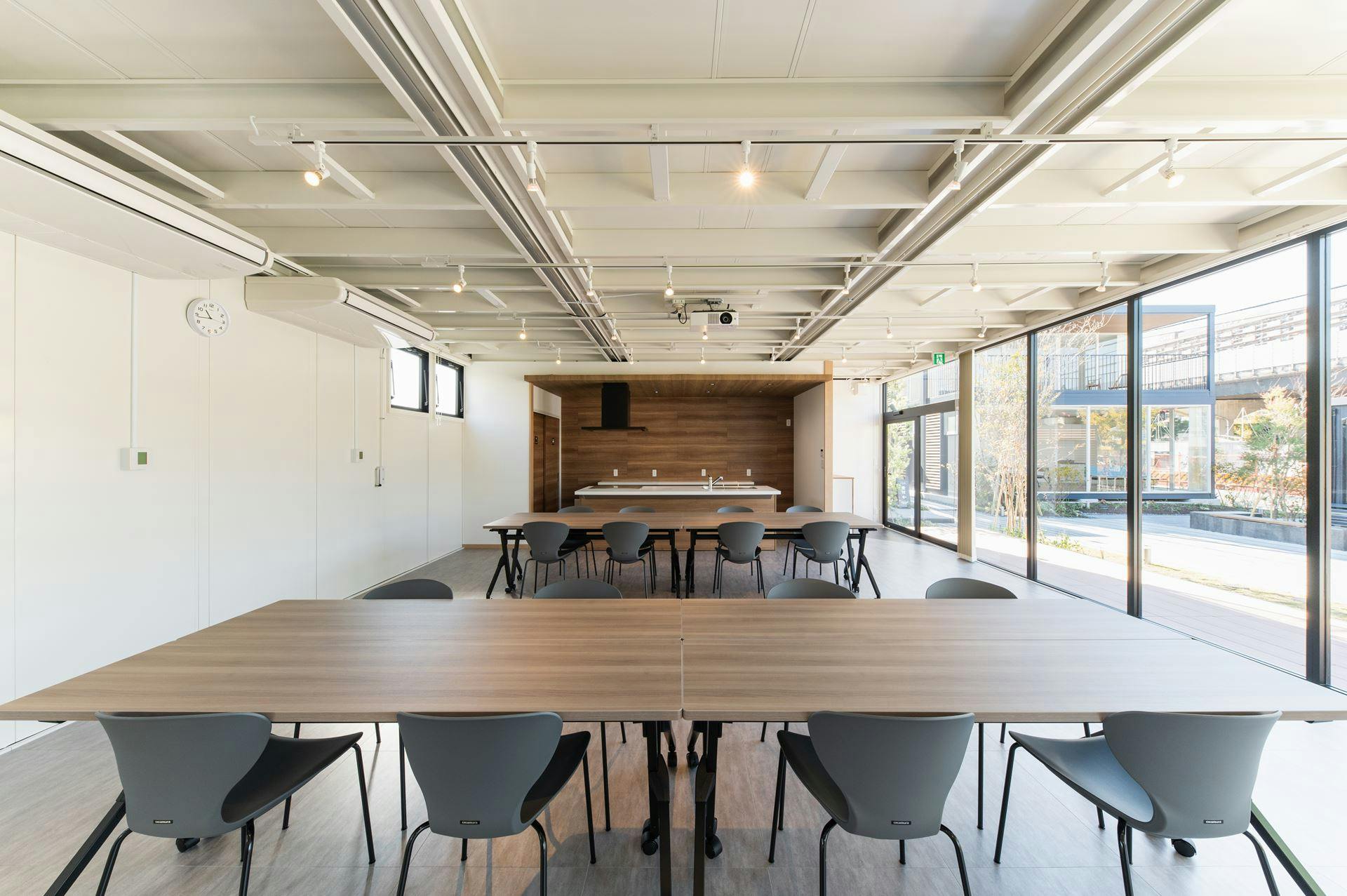 【大阪府東大阪市】自主企画マルシェやワークショップに最適なお手頃価格のレンタルスペース「Community」／敷地全体の貸切イベント開催も可能！