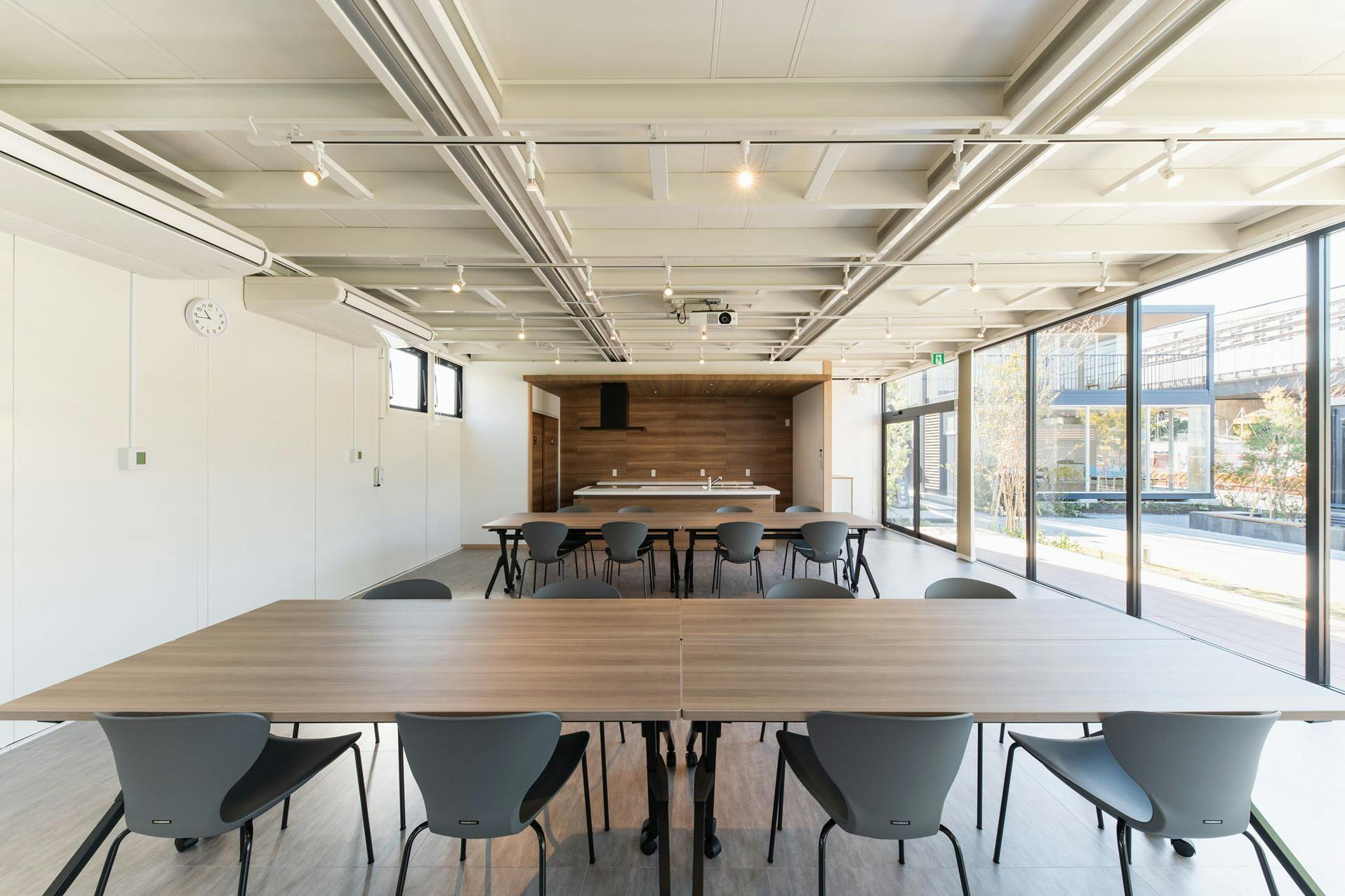 【大阪府東大阪市】自主企画マルシェやワークショップに最適なお手頃価格のレンタルスペース「Community」/敷地全体の貸切イベント開催も可能!