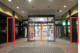 【イオンモール下田】モール内広告 出入口柱