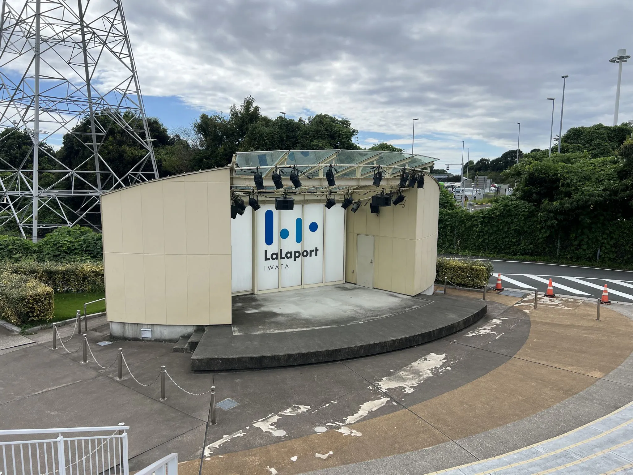 【ららぽーと磐田】屋外イベント広場